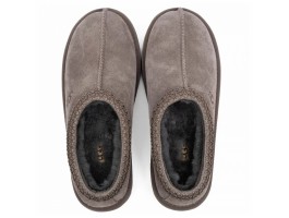 Tasman Slipper - Smoke Plume