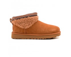 Ultra Mini Maxi Curly Boot - Chestnut