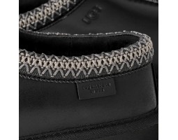 Tasman Leather Regen - Black Tasman Leather Regen - Black