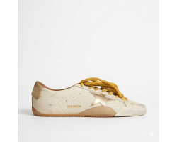 True-Star in White Nappa Leather With Gold Star and Beige Suede Heel Tab