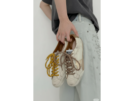 True-Star in White Nappa Leather With Gold Star and Beige Suede Heel Tab