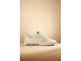 Super-Star With White-Grey-Ice