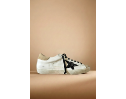 Super-Star Black Croc-Print Star